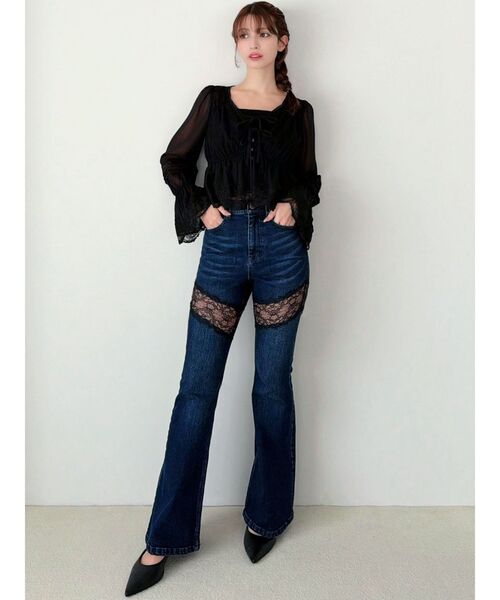 RESEXXY（リゼクシー）の「レースドッキングデニムパンツ（デニムパンツ・レディース・グレー/インディゴブルー・SMALL/MEDIUM）」の7枚目の写真