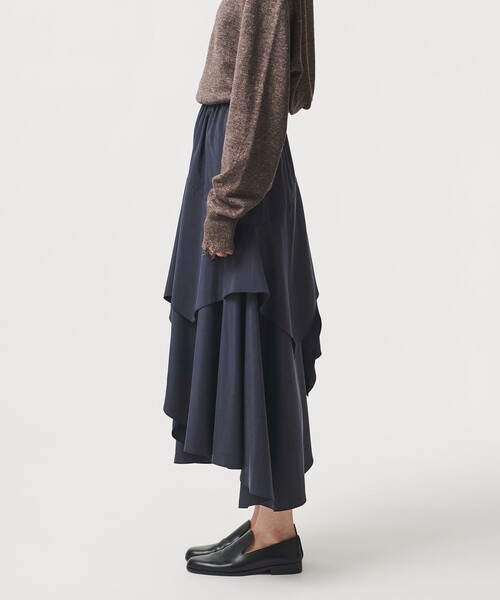 LOEFF（ロエフ）の「＜LOEFF＞ハンマーシャーク スカート（スカート・レディース・モカ/ネイビー・0/1）」の12枚目の写真