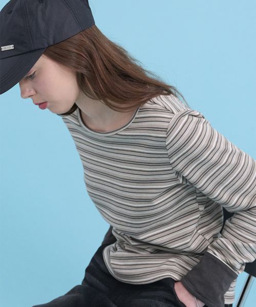 MICANE(ミケーネ)の「エバレットストライプカラーティー(Tシャツ/カットソー・レディース・チャコールグレー/ネイビー/Beige・SMALL/MEDIUM/LARGE/X-LARGE)」の14枚目の写真