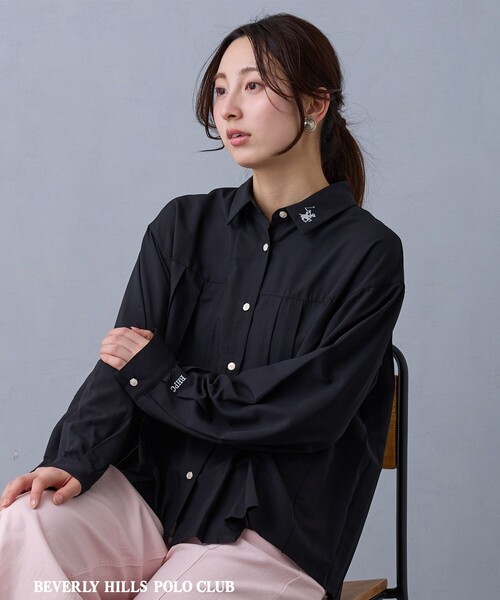 BEVERLY HILLS POLO CLUB(ビバリーヒルズポロクラブ)の「【BEVERLY HILLS POLO CLUB】プリーツブラウス(シャツ/ブラウス・レディース・オフホワイト/サックスブルー/ブラック・M)」の3枚目の写真