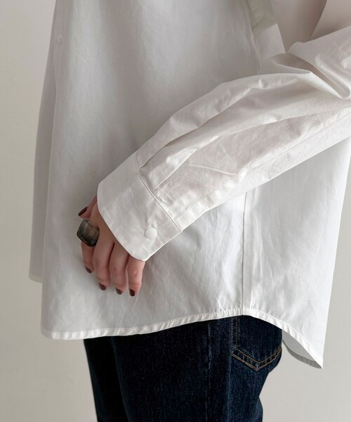 fredy emue（フレディエミュ）の「【GEVACO/ゲバコ】別注ドットボタンシャツ（シャツ/ブラウス・レディース・ベージュ/オフホワイト/チャコールグレー/ベージュ系その他・38）」の21枚目の写真