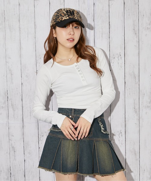 GORGE（ゴージ）の「《ヘンリーネック仕様》カットソー／春秋／全3色（Tシャツ/カットソー・レディース・グレー/オフホワイト/ブラック・F）」の8枚目の写真