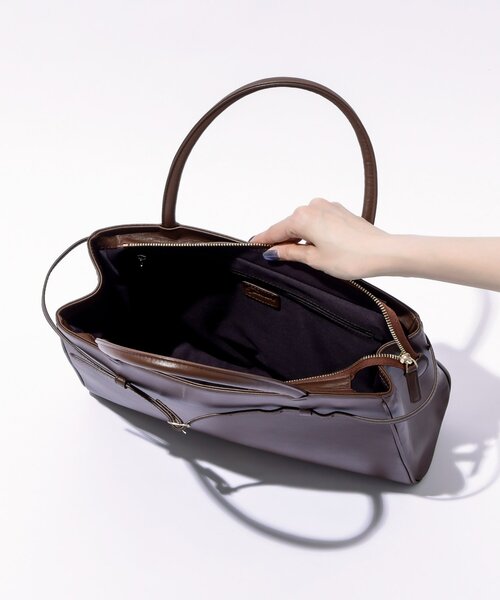 gemeil（ジェムイル）の「ベルトトートバッグ（PT-351）（トートバッグ・レディース・ブラック/ダークブラウン・FREE）」の18枚目の写真