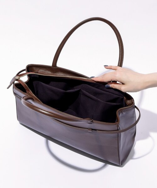 gemeil（ジェムイル）の「ベルトトートバッグ（PT-351）（トートバッグ・レディース・ブラック/ダークブラウン・FREE）」の19枚目の写真