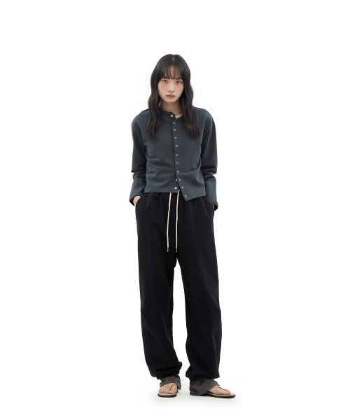DEFGARMENTS（デフグラメンツ）の「LAYERED SWEAT PANTS [BLACK]（スウェットパンツ・レディース・その他・SMALL/LARGE）」の5枚目の写真