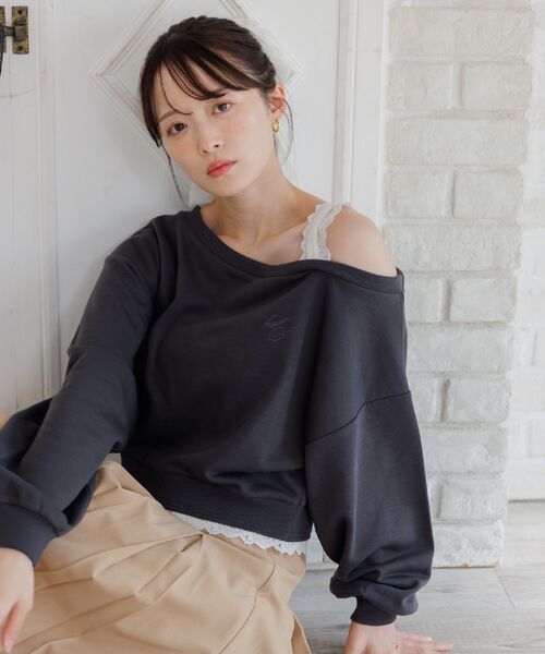 RETRO GIRL（レトロガール）の「レース付ワンショルトレーナー（スウェット・レディース・チャコールグレー/ホワイト系その他/ピンク・FREE）」の21枚目の写真