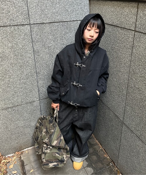 kutir（クティール）の「FIREMAN ASSORTED HOOD BLOUSON／ファイヤーマンアソートフードブルゾン（ブルゾン・メンズ・ベージュ/ブラック/インディゴブルー・SMALL/LARGE/MEDIUM）」の4枚目の写真