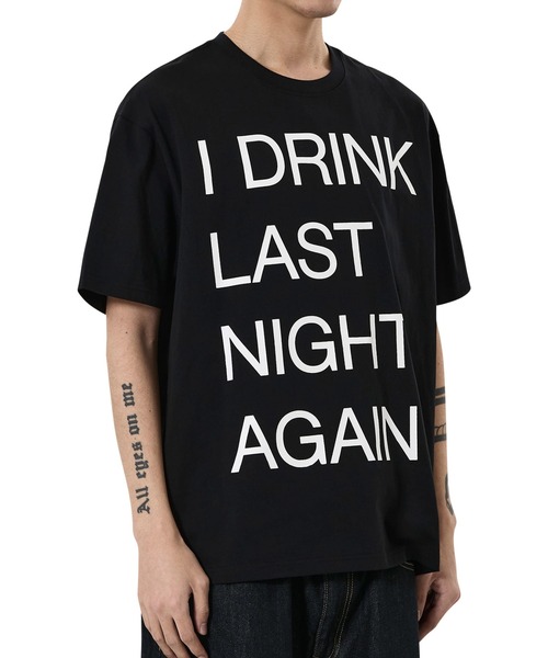 OY(オーワイ)の「『OY/オーワイ』NEVER SOBER TEE/ネヴァーソーバーTシャツ(Tシャツ/カットソー・メンズ・ホワイト/ブラック・L/M)」の4枚目の写真