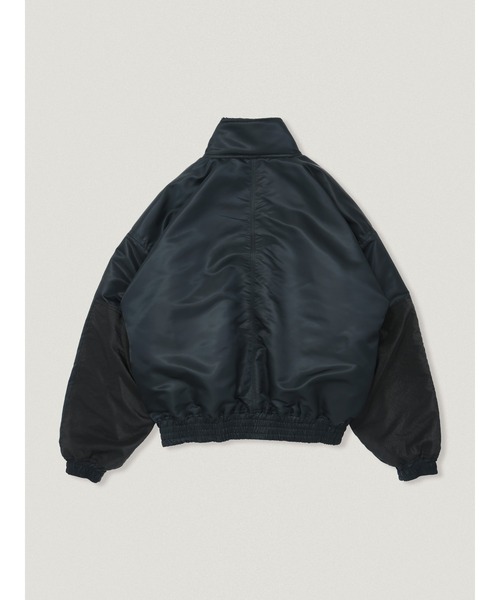 elephant TRIBAL fabrics（エレファントトライバルファブリックス）の「elephant TRIBAL fabrics Blanket Fat Jumper（その他アウター・メンズ・ブラック/カーキ・FREE）」の5枚目の写真