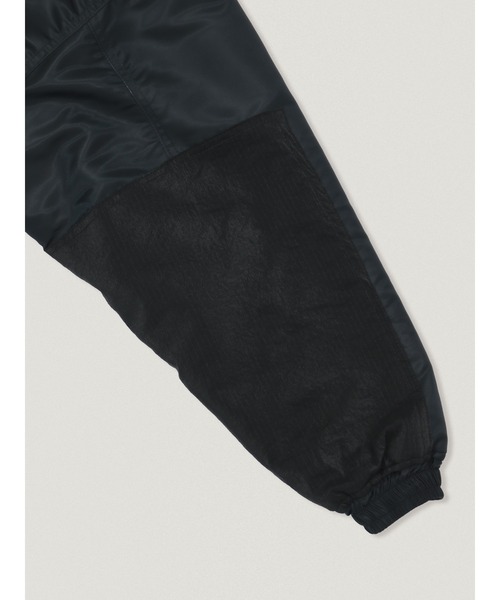 elephant TRIBAL fabrics（エレファントトライバルファブリックス）の「elephant TRIBAL fabrics Blanket Fat Jumper（その他アウター・メンズ・ブラック/カーキ・FREE）」の7枚目の写真