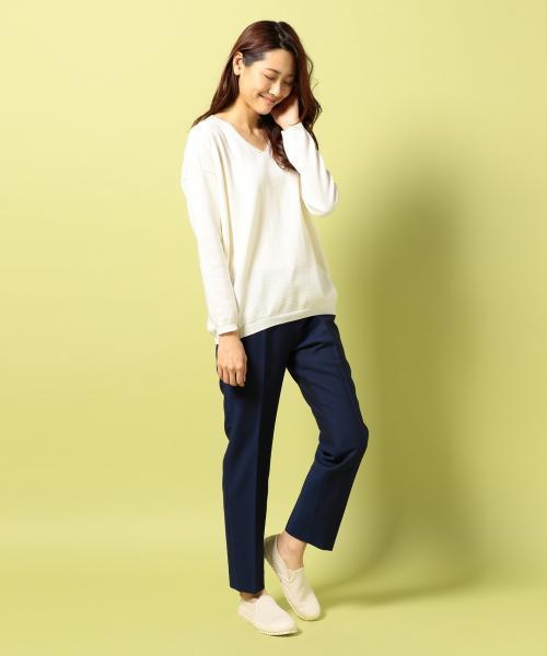 SHARE PARK（シェアパーク）の「コットンカシミヤ　Vネックニット（ニット/セーター・レディース・ホワイト系/イエロー系/レッド系/ブルー系/ネイビー系・1）」の16枚目の写真