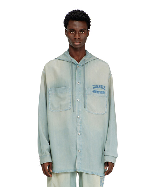 DIESEL（ディーゼル）の「メンズ デニムシャツ D-DEWNY-HOOD-S3（シャツ/ブラウス・メンズ・ライトインディゴブルー・LARGE/SMALL/MEDIUM）」の4枚目の写真