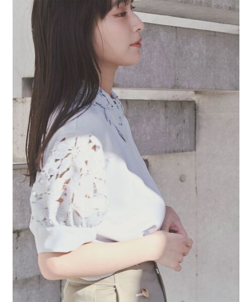 TONAL（トーナル）の「ケミカルレースハーフスリーブシャツ（シャツ/ブラウス・レディース・オフホワイト/ライトブルー/ピンク・MEDIUM）」の5枚目の写真