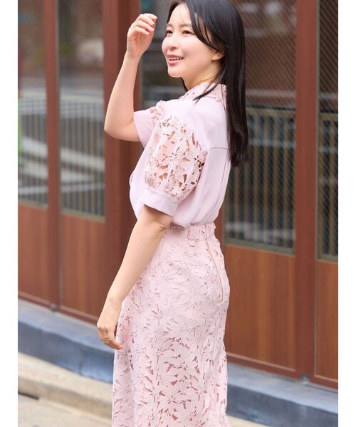 TONAL（トーナル）の「ケミカルレースハーフスリーブシャツ（シャツ/ブラウス・レディース・オフホワイト/ライトブルー/ピンク・MEDIUM）」の16枚目の写真