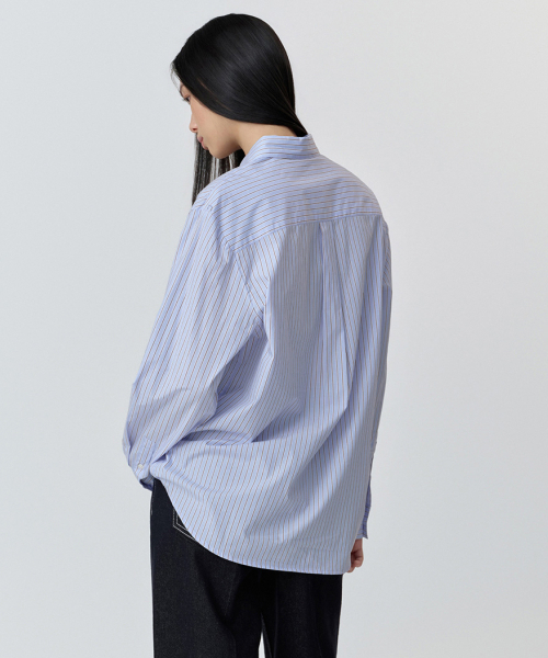 MUSINSA STANDARD WOMAN（ムシンサスタンダードウーマン）の「ウィメンズストライプリラックスドポプリンシャツ[スカイブルー]（シャツ/ブラウス・レディース・その他・SMALL/MEDIUM/LARGE/X-SMALL）」の3枚目の写真