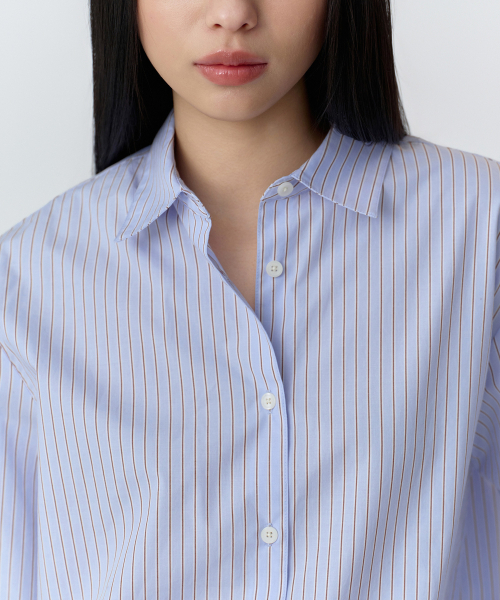 MUSINSA STANDARD WOMAN（ムシンサスタンダードウーマン）の「ウィメンズストライプリラックスドポプリンシャツ[スカイブルー]（シャツ/ブラウス・レディース・その他・SMALL/MEDIUM/LARGE/X-SMALL）」の4枚目の写真