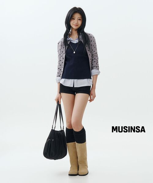 MUSINSA STANDARD WOMAN（ムシンサスタンダードウーマン）の「ウィメンズストライプリラックスドポプリンシャツ[スカイブルー]（シャツ/ブラウス・レディース・その他・SMALL/MEDIUM/LARGE/X-SMALL）」の7枚目の写真