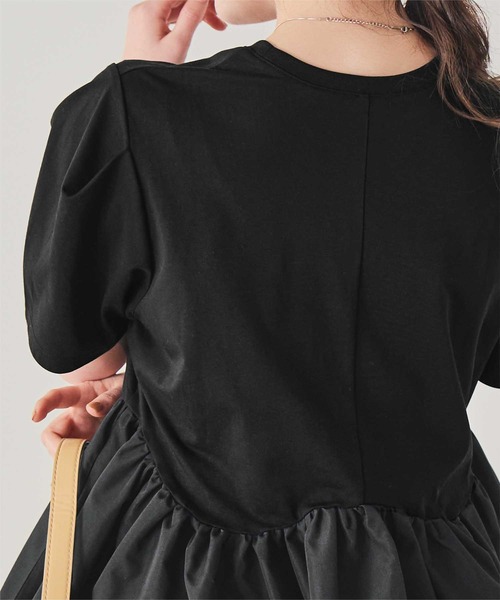 titivate（ティティベイト）の「【サステナブル】カットソードッキングペプラムトップス（Tシャツ/カットソー・レディース・チャコール/オフホワイト/ブラック・L/M/S）」の10枚目の写真