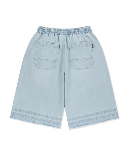 BROWNBREATH（ブラウンブレス）の「WASHED BANDING BERMUDA PANTS - LIGHT BLUE（その他パンツ・レディース・その他・SMALL/MEDIUM/LARGE/X-LARGE）」の2枚目の写真