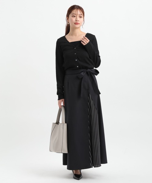 Andemiu（アンデミュウ）の「フクレジャガードVネックカーディガン653257（Tシャツ/カットソー・レディース・ブルー/オフホワイト/ブラック・FREE）」の12枚目の写真