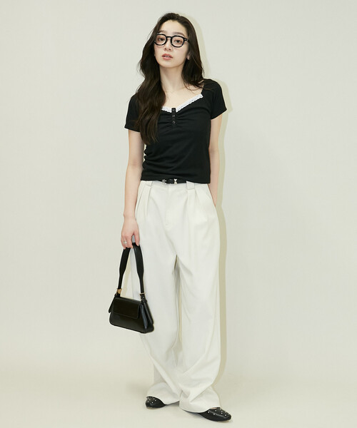 PUBLUX(パブリュクス)の「PUBLUX/パブリュクス レース ヘンリーネック カットソー 限定展開(Tシャツ/カットソー・レディース・ブラック/グレー/オフホワイト・フリ-)」の9枚目の写真