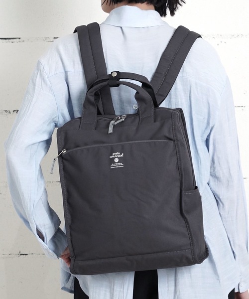 anello(アネロ)の「"02"≪anello GRANDE≫CABIN/キャビン 10ポケット/13L トート型 リュック(バックパック/リュック・レディース・ネイビー/ダークグレー/グレイッシュベージュ/ブラック・ONE SIZE)」の2枚目の写真