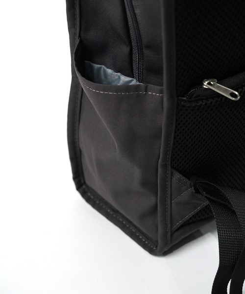 anello(アネロ)の「"02"≪anello GRANDE≫CABIN/キャビン 10ポケット/13L トート型 リュック(バックパック/リュック・レディース・ネイビー/ダークグレー/グレイッシュベージュ/ブラック・ONE SIZE)」の21枚目の写真