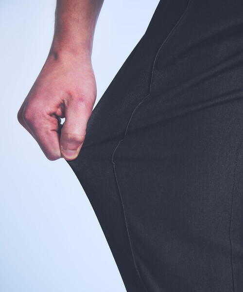 5351 POUR LES HOMMES(ゴーサンゴーイチプールオム)の「【デニムライク】 ストレッチ テーパードスラックス(スラックス・メンズ・インディゴブルー/ブラック・44/50/48/46)」の12枚目の写真