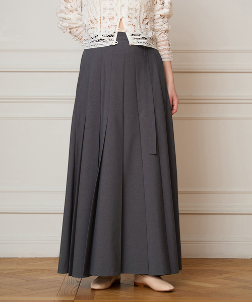 IENA LA BOUCLE(イエナラブークル)の「IENA LA BOUCLE プリーツマキシスカート(スカート・レディース・チャコールグレー・38/36)」の7枚目の写真