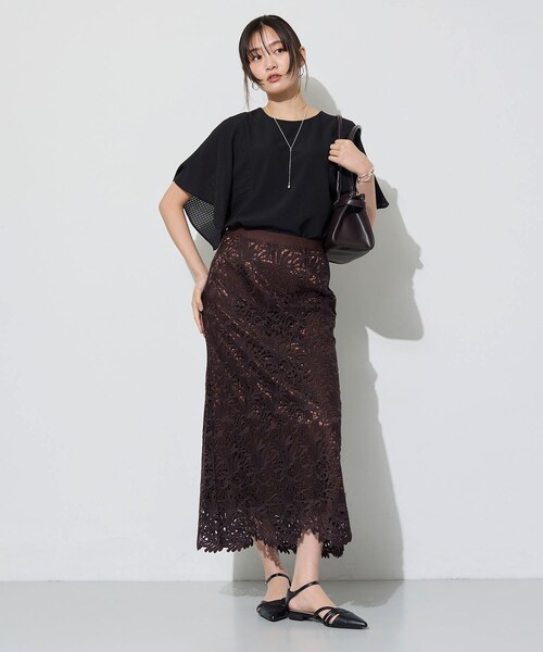 INDIVI(インディヴィ)の「【洗える/シアーチェック柄】異素材コンビスリーブトップス(Tシャツ/カットソー・レディース・ホワイト/ブラック/ブラウン系/グリーン系5・05/13/15 /38/19/34)」の16枚目の写真