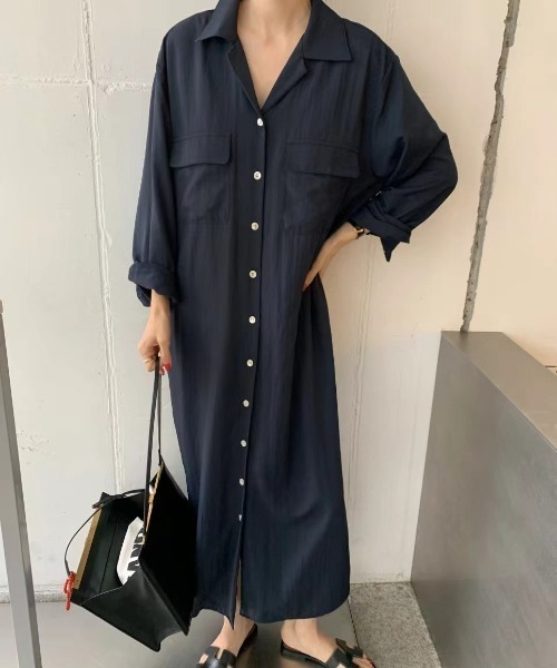 AMAJI(アマジ)の「韓国風 ゆったりシルエット シンプルシャツワンピース ダブルポケット シングルボタン 長袖リラックスワンピース(シャツワンピース・レディース・グリーン/イエロー/ネイビー・FREE)」の3枚目の写真