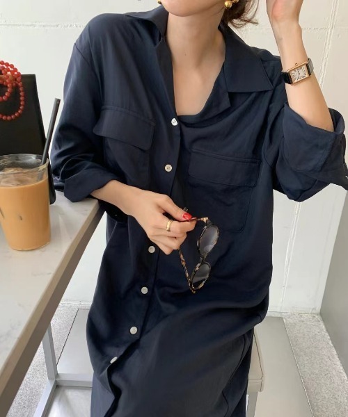AMAJI(アマジ)の「韓国風 ゆったりシルエット シンプルシャツワンピース ダブルポケット シングルボタン 長袖リラックスワンピース(シャツワンピース・レディース・グリーン/イエロー/ネイビー・FREE)」の9枚目の写真