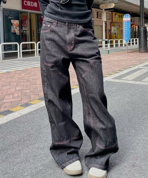 Vipoa(ヴィポア)の「Back print straight-leg denim pants(デニムパンツ・レディース・ブラック・LARGE/MEDIUM)」の3枚目の写真