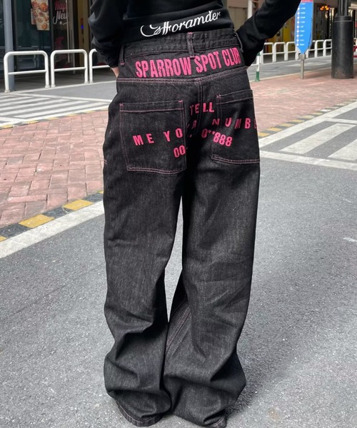 Vipoa(ヴィポア)の「Back print straight-leg denim pants(デニムパンツ・レディース・ブラック・LARGE/MEDIUM)」の8枚目の写真