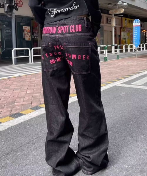 Vipoa(ヴィポア)の「Back print straight-leg denim pants(デニムパンツ・レディース・ブラック・LARGE/MEDIUM)」の7枚目の写真