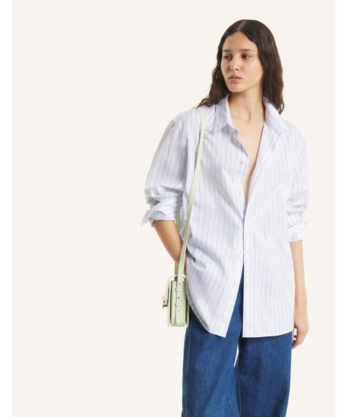 Maison Kitsune（メゾンキツネ）の「STRIPED BOYFRIEND SHIRT（シャツ/ブラウス・レディース・スカイブルー系・40/38/36/34/32）」の6枚目の写真