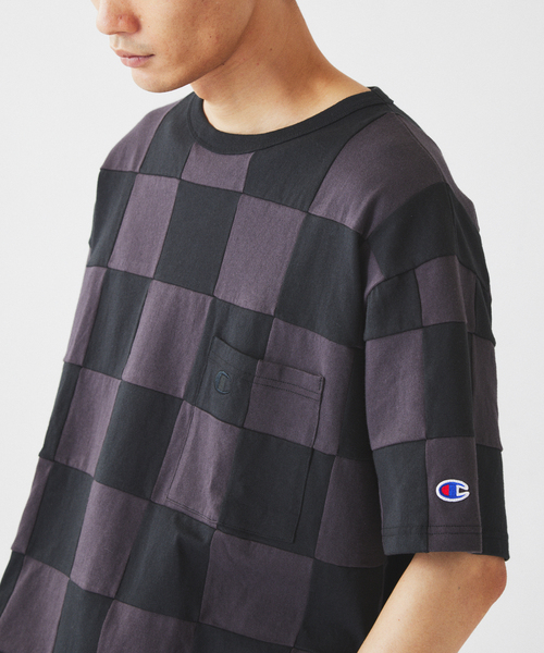 Champion(チャンピオン)の「CHAMPION / チャンピオン 別注 パッチワーク チェッカーフラッグ Tシャツ(Tシャツ/カットソー・メンズ・ブラック系その他/アーミー/ホワイト系その他/グリーン系その他・MEDIUM/LARGE)」の11枚目の写真