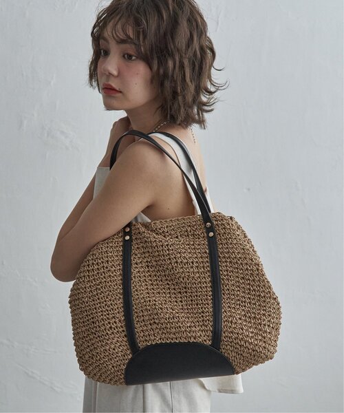 notch.(ノッチ)の「A4ペーパートートバッグ(トートバッグ・レディース・キャメル/ブラック/グレイッシュベージュ・ONESIZE)」の1枚目の写真