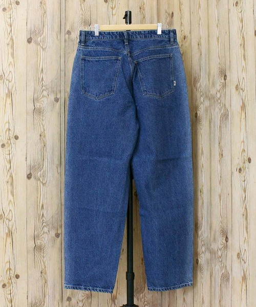 HUF（ハフ）の「クローマー ウォッシュドパンツ CROMER WASHED PANT（デニムパンツ・メンズ・ライトブルー/インディゴブルー・30/32/34）」の11枚目の写真