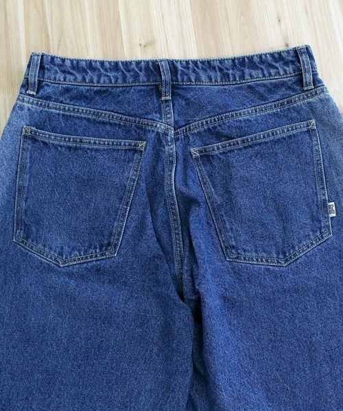 HUF（ハフ）の「クローマー ウォッシュドパンツ CROMER WASHED PANT（デニムパンツ・メンズ・ライトブルー/インディゴブルー・30/32/34）」の17枚目の写真