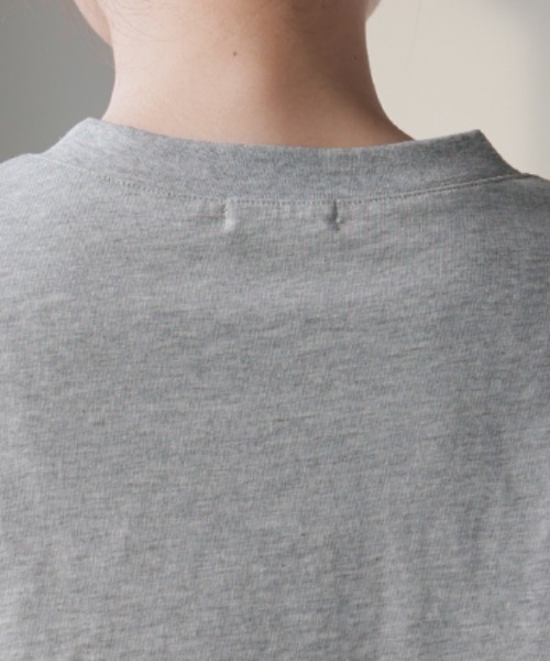 HUG.U(ハグユー)の「「アセナイン」 汗ジミ軽減 VネックボックスTシャツ(Tシャツ/カットソー・レディース・ブルー/オリーブ/ホワイト/ブラック/ライトグレー・FREE)」の8枚目の写真