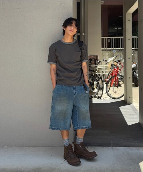 WMC（ダブリューエムシー）の「[クロップ] ミネラルウォッシングリンガーTシャツ_CHARCOAL GREY（Tシャツ/カットソー・メンズ・チャコールグレー・M/L/XL）」の6枚目の写真