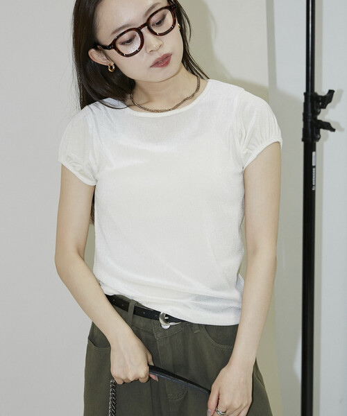 PUBLUX(パブリュクス)の「PUBLUX/パブリュクス パフスリーブ シアー フロッキー Tシャツ 限定展開(Tシャツ/カットソー・レディース・グレー/オフホワイト/ブラウン・フリ-)」の14枚目の写真