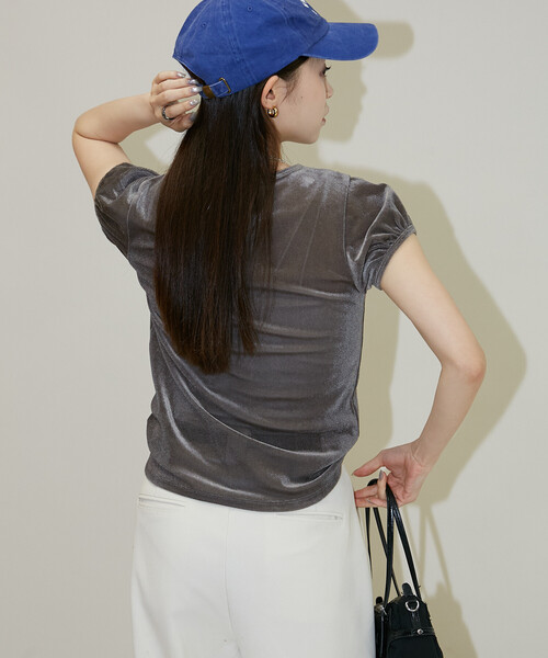 PUBLUX(パブリュクス)の「PUBLUX/パブリュクス パフスリーブ シアー フロッキー Tシャツ 限定展開(Tシャツ/カットソー・レディース・グレー/オフホワイト/ブラウン・フリ-)」の21枚目の写真