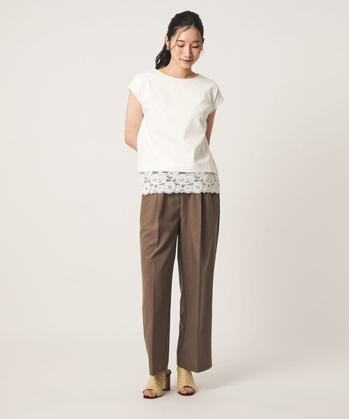 A DAY IN THE LIFE UNITED ARROWS（アデイインザライフユナイテッドアローズ）の「ポンチ×レース レイヤードカットソー  ＜A DAY IN THE LIFE＞（Tシャツ/カットソー・レディース・オフホワイト/ブラック/ダークグレー・FREE）」の5枚目の写真
