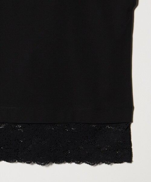 A DAY IN THE LIFE UNITED ARROWS（アデイインザライフユナイテッドアローズ）の「ポンチ×レース レイヤードカットソー  ＜A DAY IN THE LIFE＞（Tシャツ/カットソー・レディース・オフホワイト/ブラック/ダークグレー・FREE）」の14枚目の写真