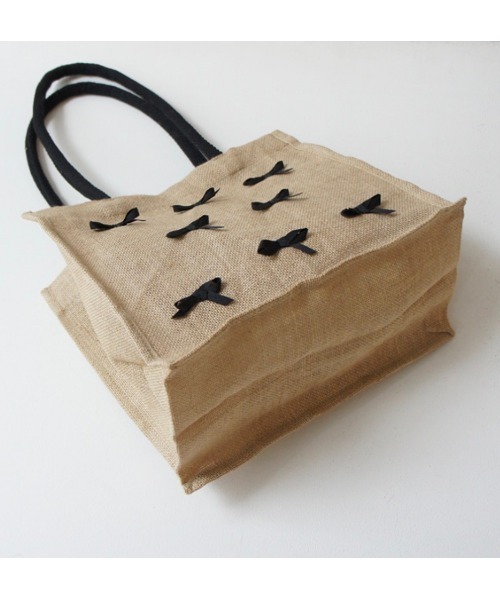 CACHELLIE(カシェリエ)の「RIBBON JUTE TOTE / M(トートバッグ・レディース・ブラック/ナチュラル・FREE)」の5枚目の写真