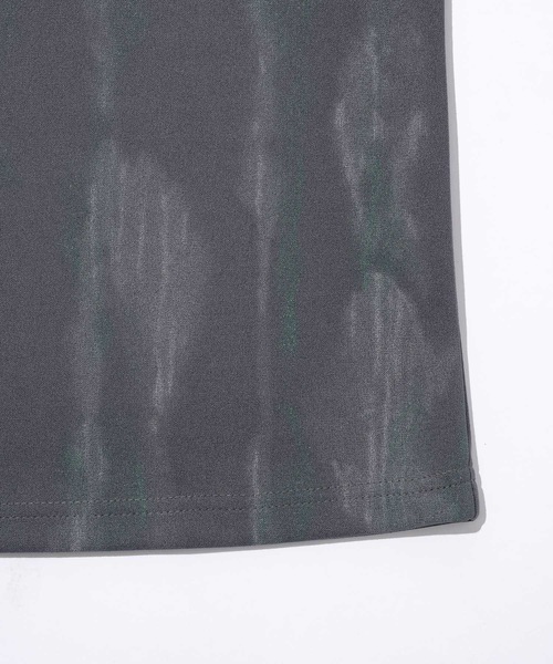 CASPER JOHN(キャスパージョン)の「Key neck glitter cut-sew/キーネックグリッターカットソー(Tシャツ/カットソー・メンズ・グレー/ネイビー・SMALL/MEDIUM/X-SMALL/LARGE)」の17枚目の写真