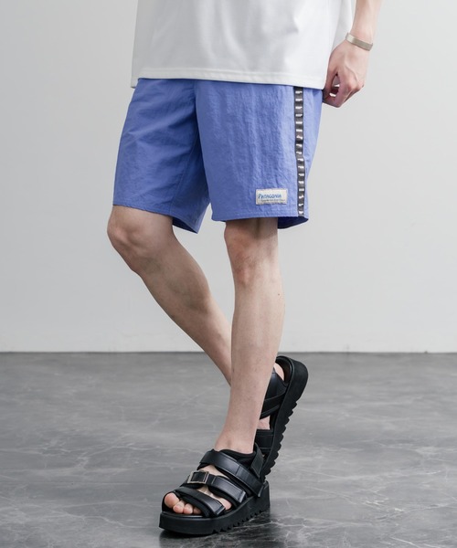 patagonia(パタゴニア)の「Patagonia パタゴニア M'S WAVEFARER BOARDSHORTS 19 IN 水陸両用ワイドナイロンショートパンツ/ハーフパンツ(その他パンツ・メンズ・ブラック/ブルー・30)」の2枚目の写真