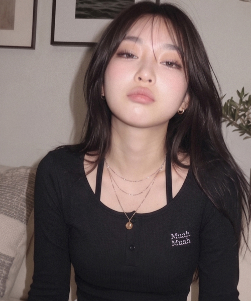 muahmuah（ムーアムーア）の「レース配色ホルターネックTシャツ[ブラック]（Tシャツ/カットソー・レディース・ブラック・FREE）」の6枚目の写真
